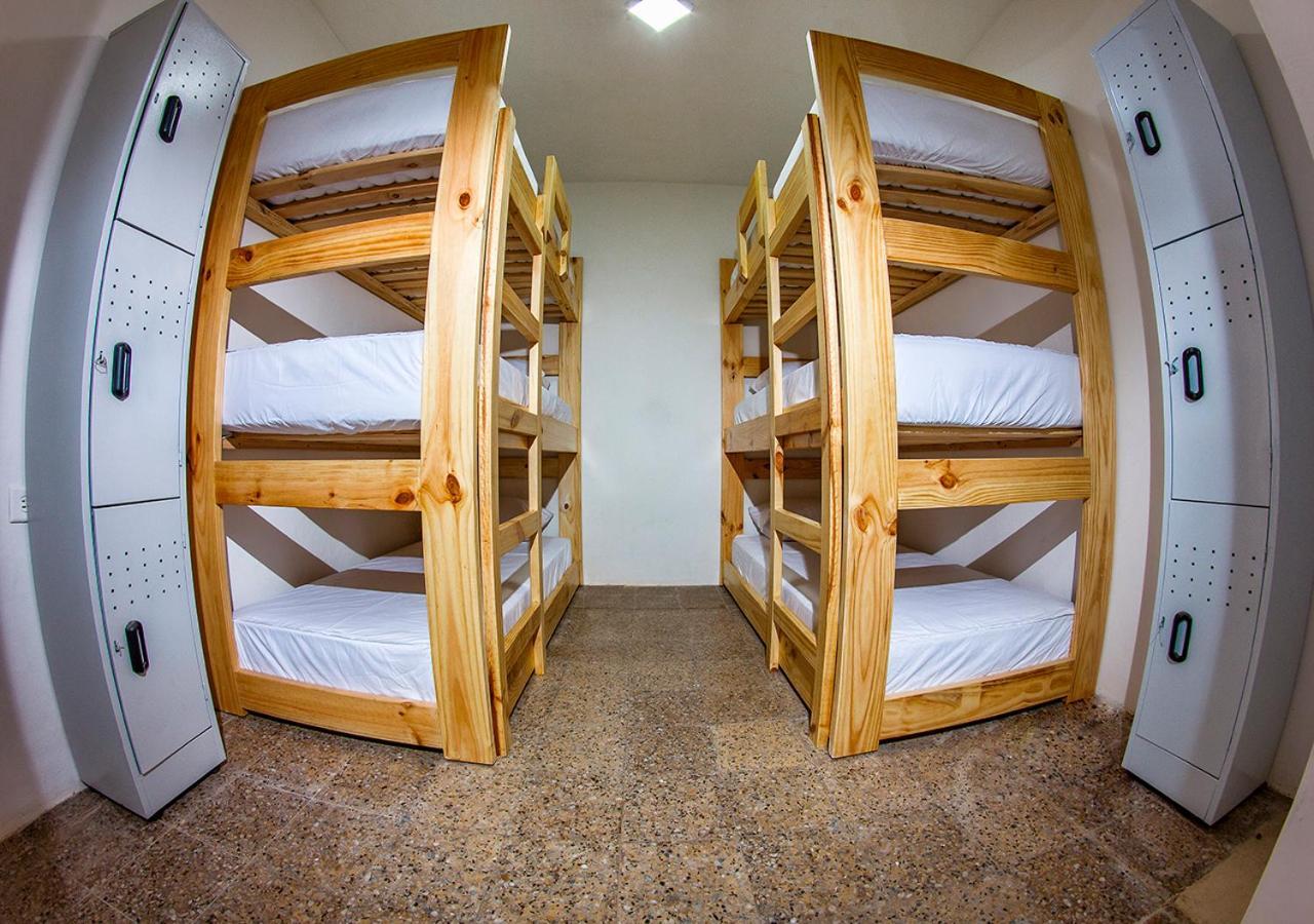 Charlie Palace Hostel Medellin Bilik gambar